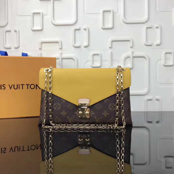 L V Pallas chain shoulder yellow bag M41200 - LV