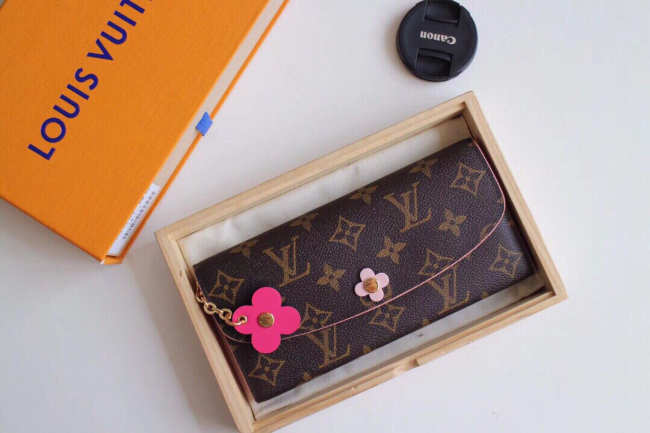 Louis Vuitton Emilie Rose Red Wallet M64202 - 1