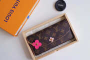 Louis Vuitton Emilie Rose Red Wallet M64202 - 4