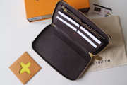 Louis Vuitton ZIPPY ORGANIZER Monogram Wallet M60002A - 2