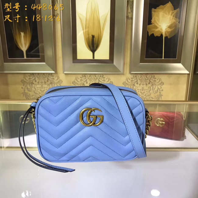 Gucci Marmont matelassé mini bag in Blue - 1