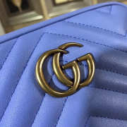 Gucci Marmont matelassé mini bag in Blue - 5