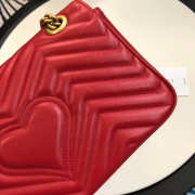 Gucci Marmont matelassé shoulder bag in Red 443497 - 5