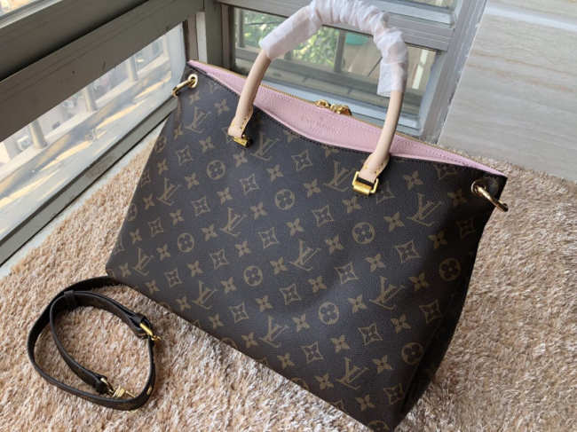 Louis Vuitton Monogram Pallas in Pink M40906 - 1