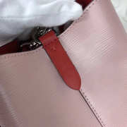 Louis Vuitton Lockme Bucket EPI Leather in Pink - 2