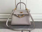 Hermes Kelly Mini leather White handbag for women - 1