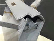 Hermes Kelly handbag in Light Blue - 4