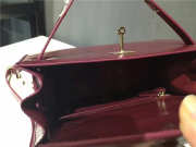 Hermes Kelly Leather handbag in Wine Red - 3