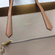 Givenchy original leather shopping handbag in Khaki - 5