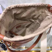 Chloe large roy bucket bag in Brown - 3