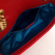 Gucci Marmont velvet Large shoulder bag in Red - 6