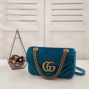 Gucci Marmont velvet small shoulder bag in Blue - 6