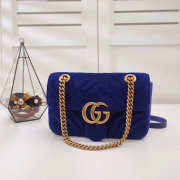 Gucci Marmont velvet Small shoulder bag in Dark Blue - 1