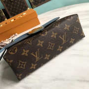 Louis Vuitton Locky BB Handbag in Blue - 2