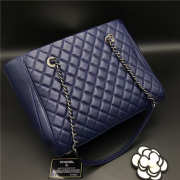 Chanel Lambskin Leather tote bag Blue - 2