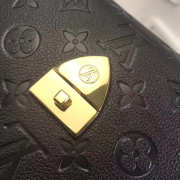 Louis Vuitton Chain handbag M43393 Black - 2