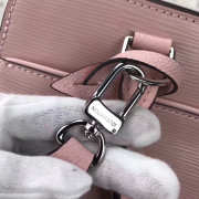 Louis Vuitton Vaneau Cuir Ecume Leather Handbag Pink - 2