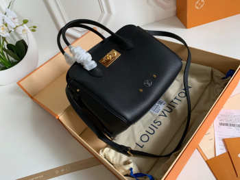 Louis Vuitton Milla Calfskin Bag Black Veau Nuage M54347