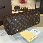 Louis Vuitton Monogram MM Montaigne Bag M41056 - 5