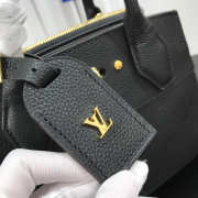 Louis Vuitton 2019SS Mini Calfskin handbag Black - 6