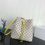 Louis Vuitton NEONOE Handbag Monogram Canvas Calfskin Bucket Yellow bag - 2