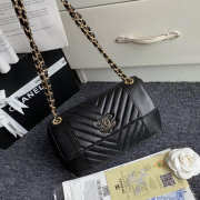 Chanel Original Lambskin Flip Bag with Black Bagsaa - 5