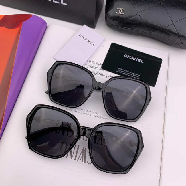 CHANEL 2019 Fashion Round Frame Sunglasses - 1