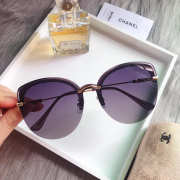 CHANEL Polarized and anti-ultraviolet radiation sunglasses - 4