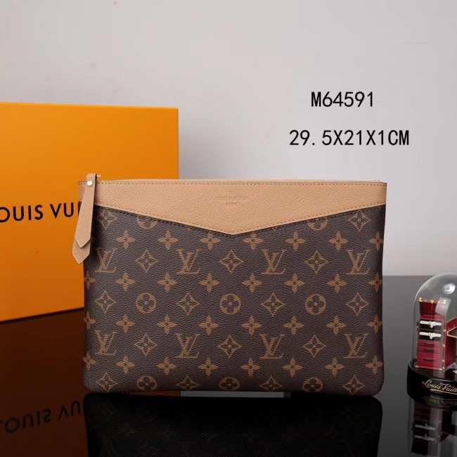 Louis Vuitton Monogram Canvas Daily Pouch Sesame M64591 - 1