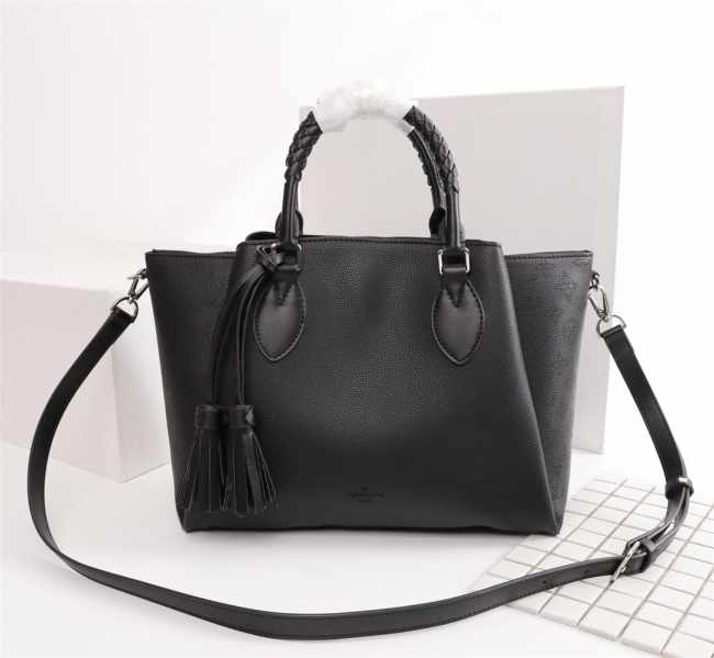 Louis Vuitton Mahina zipper Tote handbag Black Bagsaa - 1