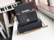 Chanel Lamb skin V-type chain Bag Balck bagsaa - 1