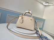 Louis Vuitton Montaigne BB M4431 Beige - 1