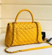 Chanel Coco Handle Gold Caviar Yellow 28 cm - 4