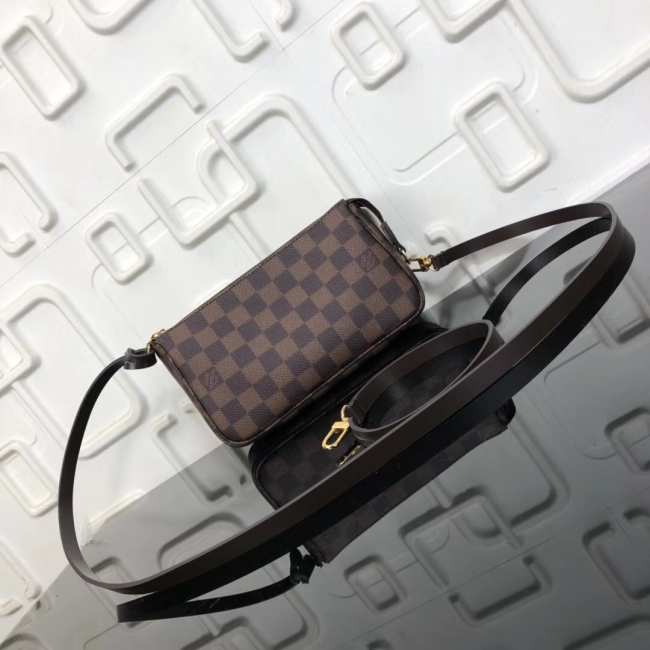 Louis Vuitton POCHETTE ACCESSOIRES Bagsaa - 1