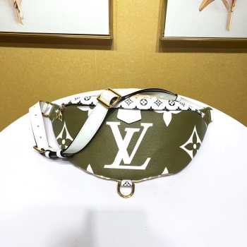 Louis Vuitton Monogram BUMBAG M44611