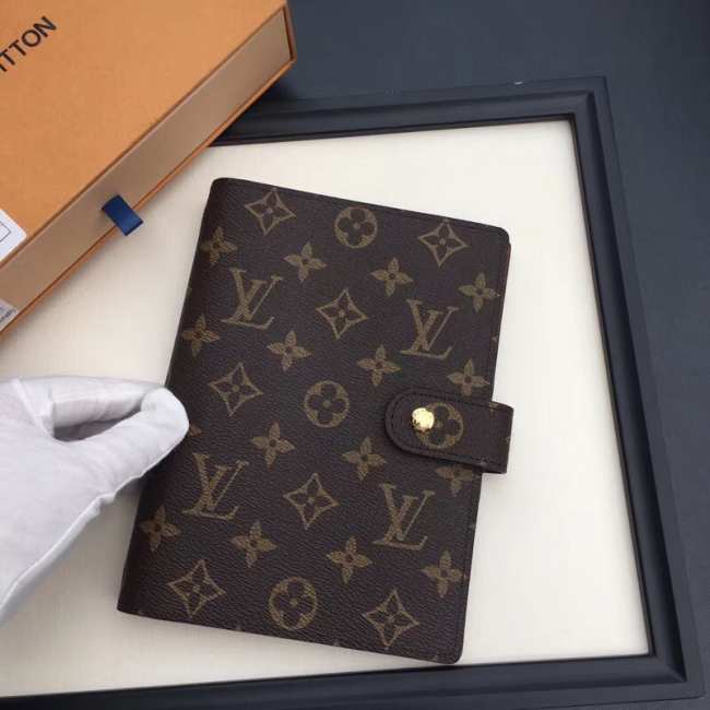 Louis Vuitton Medium Ring Agenda  - 1