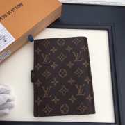 Louis Vuitton Medium Ring Agenda  - 3