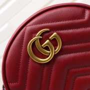 Gucci GG Marmont mini round shoulder bag Red 550154 - 3