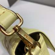 Fendi Medium Baguette Yellow 26cm - 6