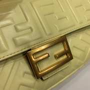 Fendi Medium Baguette Yellow 26cm - 5