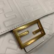 Fendi Medium Baguette White 26cm - 3