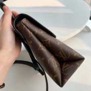 Louis Vuitton Locky BB M44141 - 3