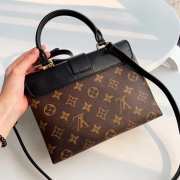 Louis Vuitton Locky BB M44141 - 2