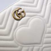 Gucci Women GG Marmont matelassé clutch White 448450 - 2