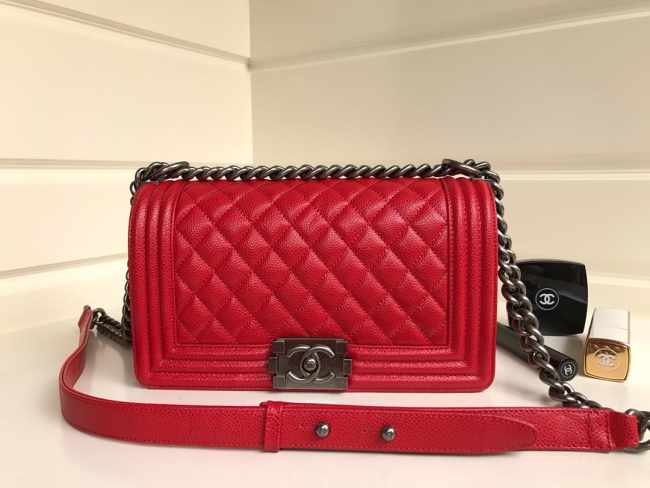 Chanel Leboy Caviar 25cm Red silver haraware - 1