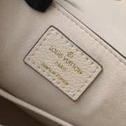 Louis Vuitton Georges BB M53943 White - 2