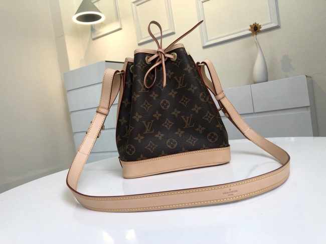 LV NOE BB Monogram Canvas Bag M40817 - 1