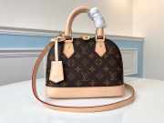 Louis Vuitton Vintage Alma BB tote Monogram Small bag - 1