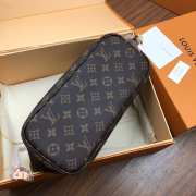 Louis Vuitton Monogram Neverfull PM - 2