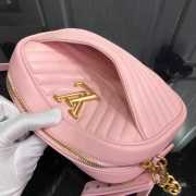 Louis Vuitton New Wave Camera Bag Pink - 3